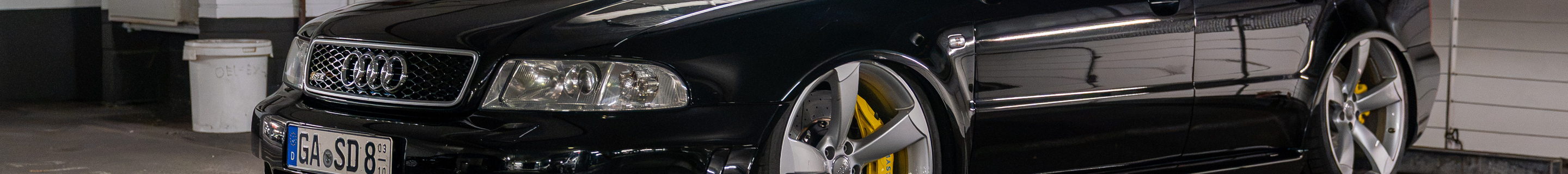 Audi RS4 Avant B5