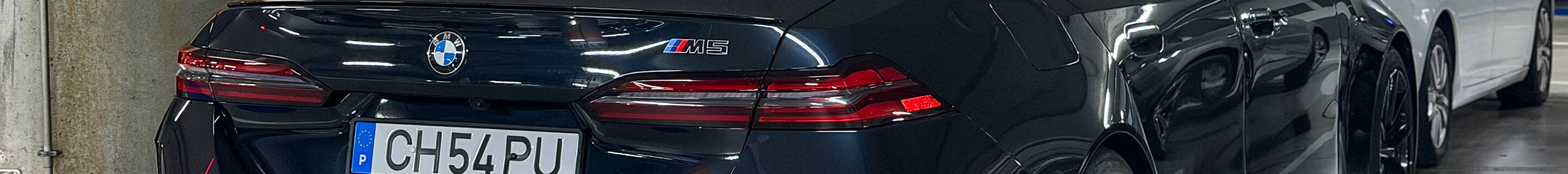 BMW M5 G90
