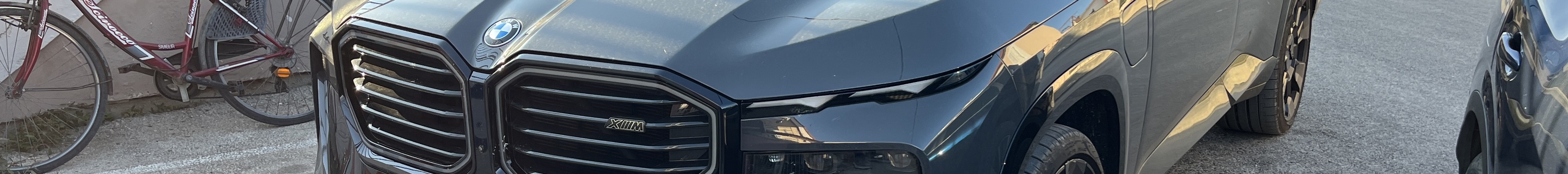 BMW XM G09