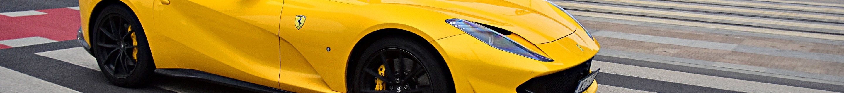 Ferrari 812 Superfast