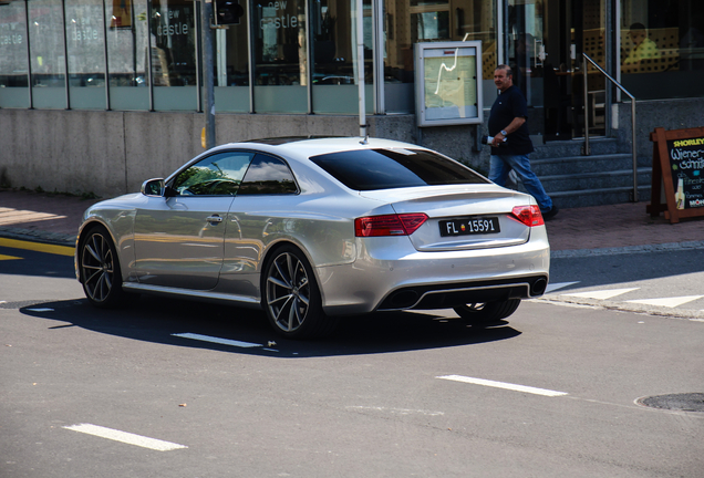 Audi RS5 B8 2012