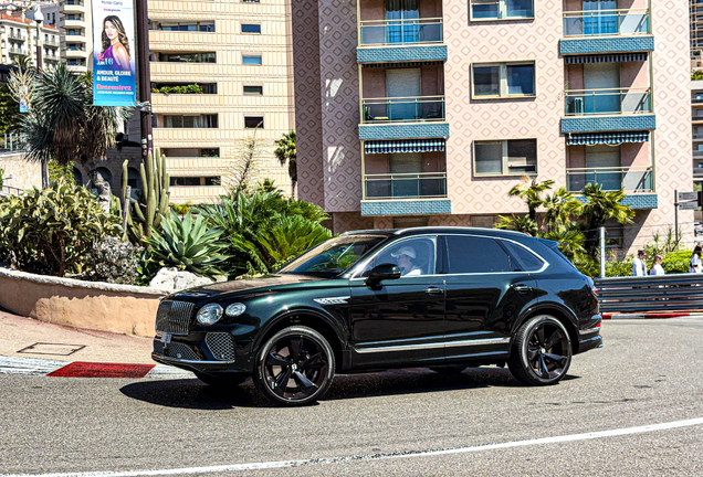 Bentley Bentayga V8 2025 Atelier Edition