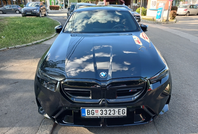 BMW M5 G90