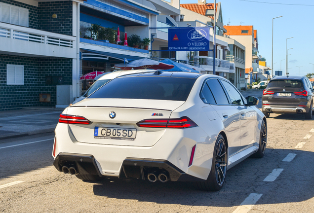 BMW M5 G90