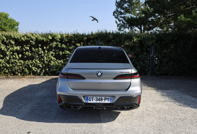 BMW M760e xDrive