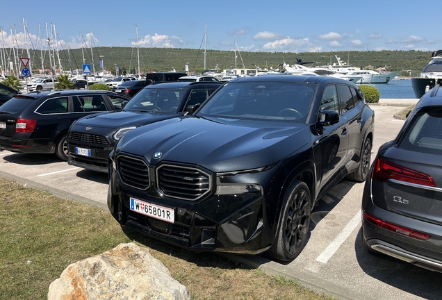 BMW XM G09