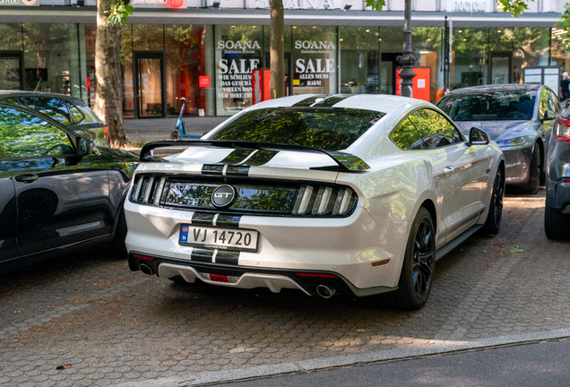Ford Mustang GT 2015