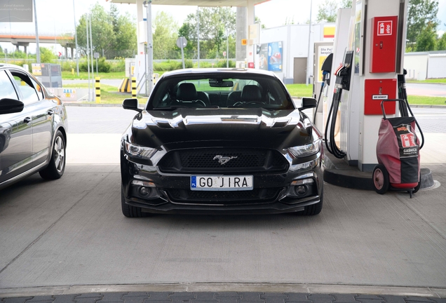 Ford Mustang GT 2015