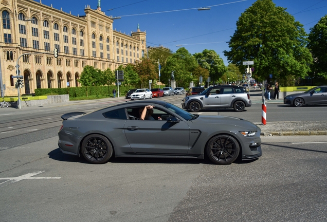 Ford Mustang Shelby GT350 2015