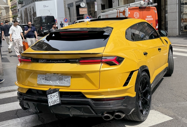 Lamborghini Urus Performante