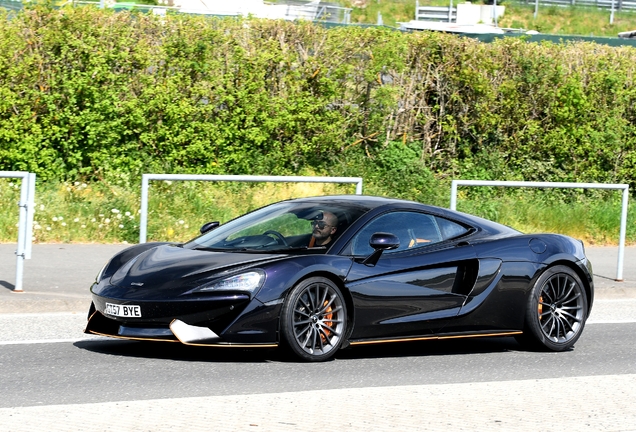 McLaren 570GT