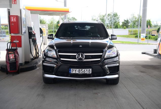 Mercedes-Benz GL 63 AMG X166