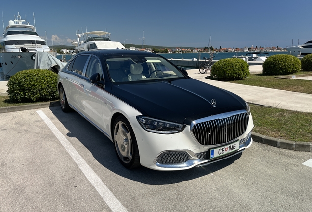 Mercedes-Maybach S 680 X223