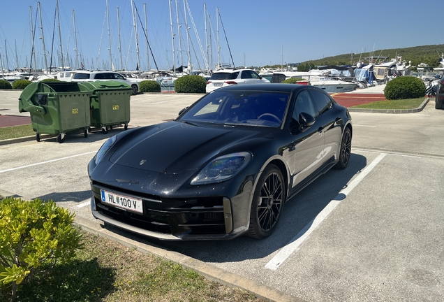 Porsche 972 Panamera Turbo S E-Hybrid