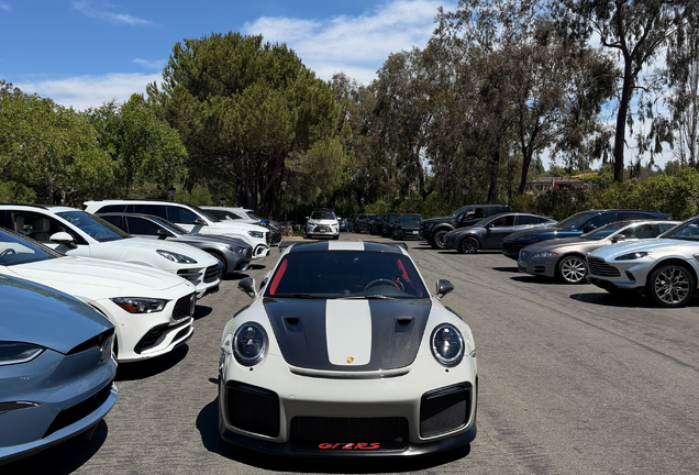 Porsche 991 GT2 RS Weissach Package
