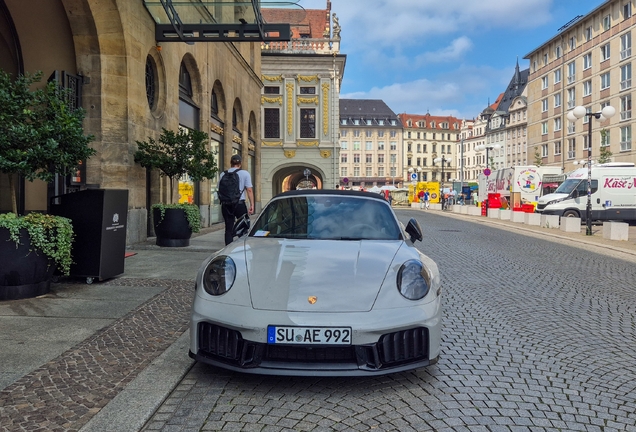 Porsche 992 Carrera 4 GTS Cabriolet MkII