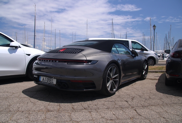 Porsche 992 Carrera 4S Cabriolet MkI