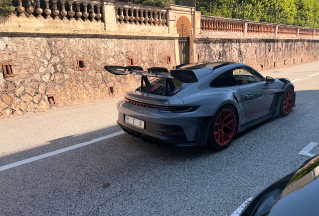 Porsche 992 GT3 RS MkI Weissach Package