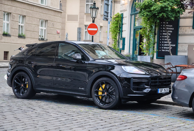 Porsche Cayenne Coupé Turbo E-Hybrid