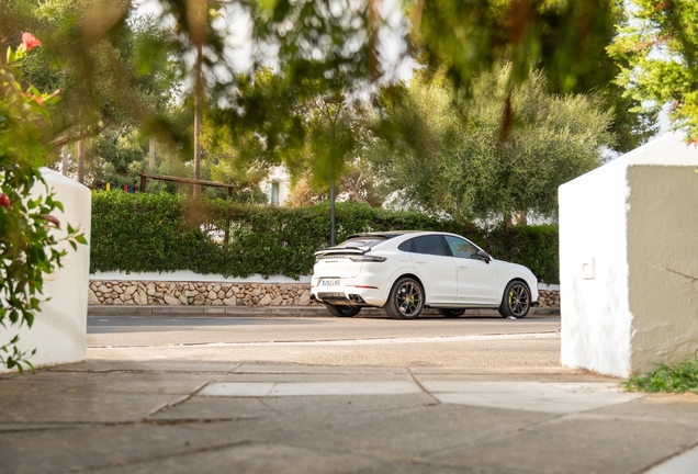 Porsche Cayenne Coupé Turbo S E-Hybrid