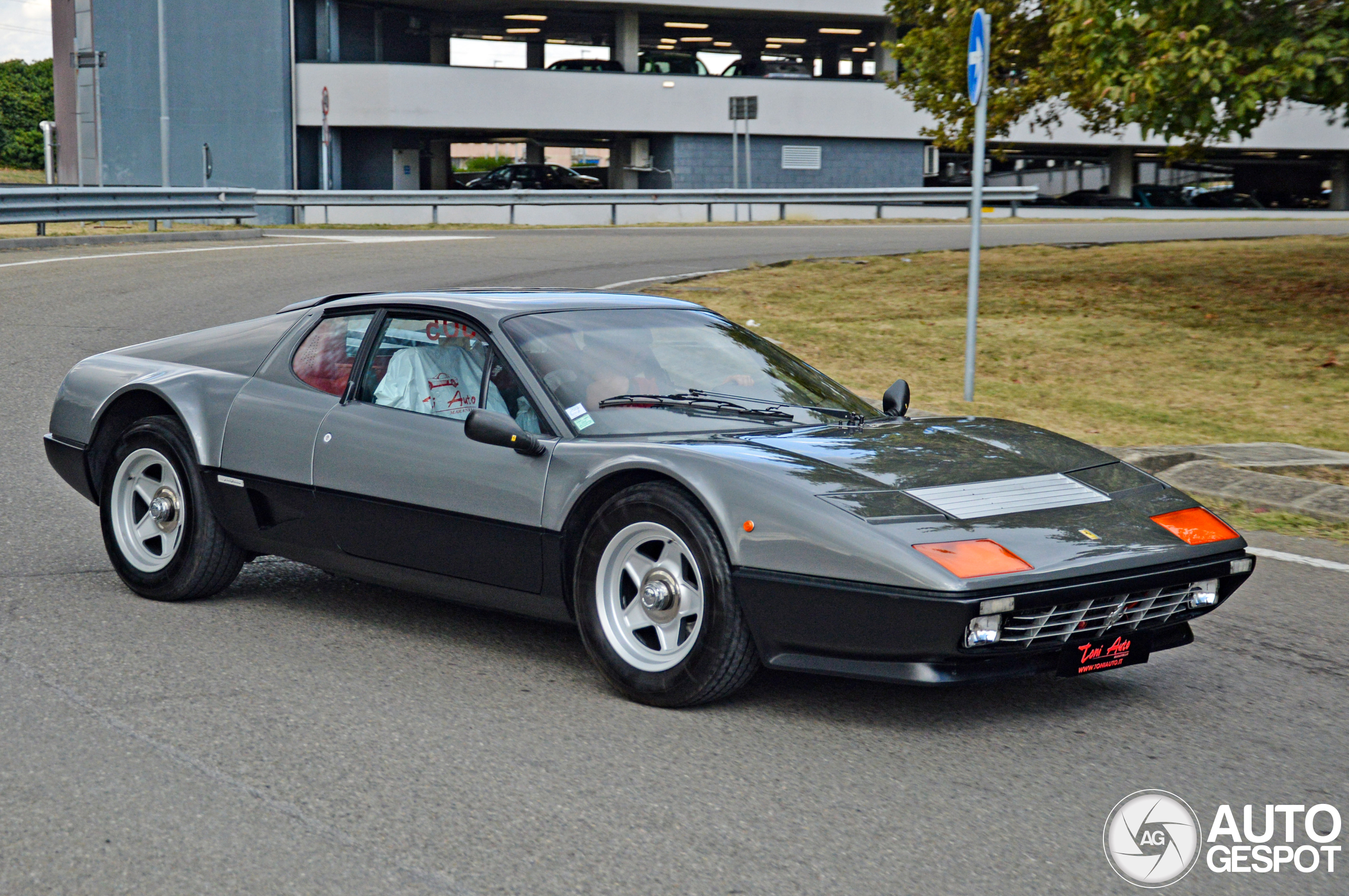 Ferrari 512 BBi