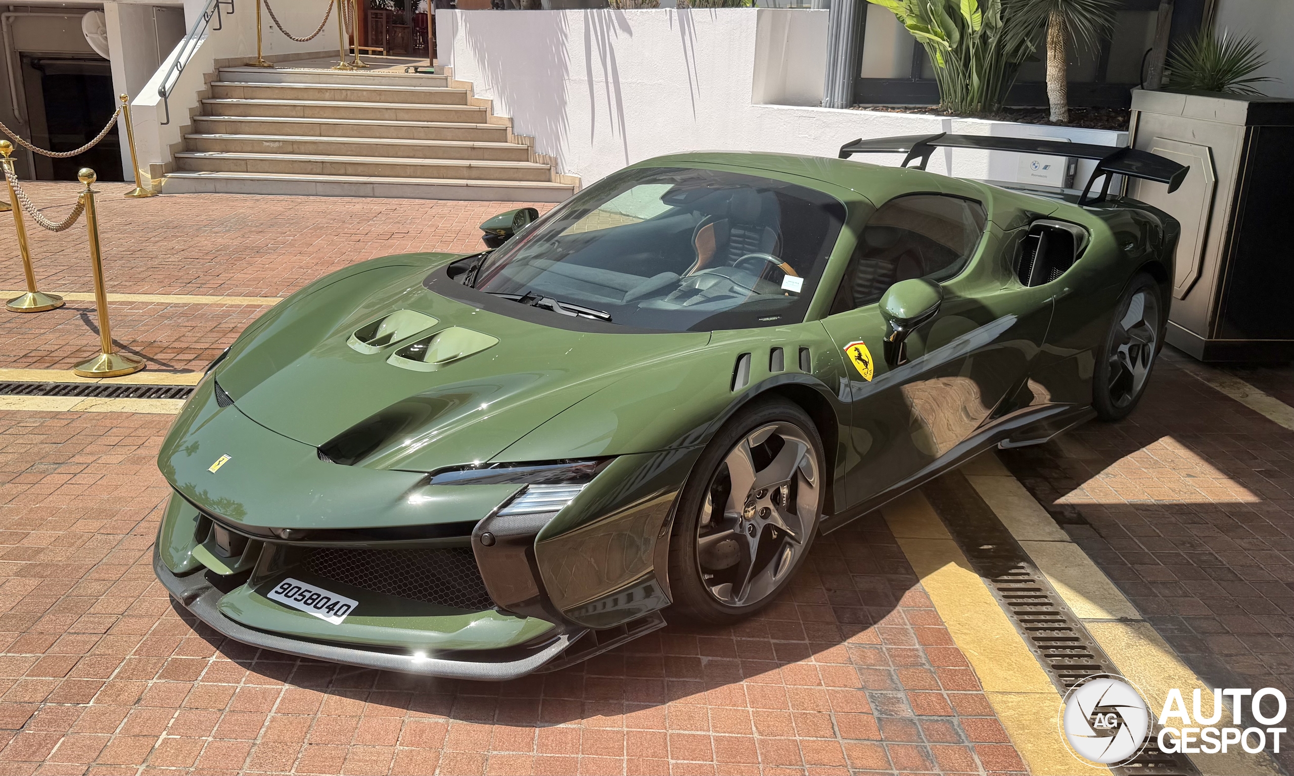 Ferrari SF90 XX Spider