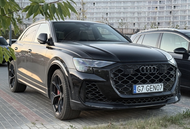 Audi RS Q8 2024