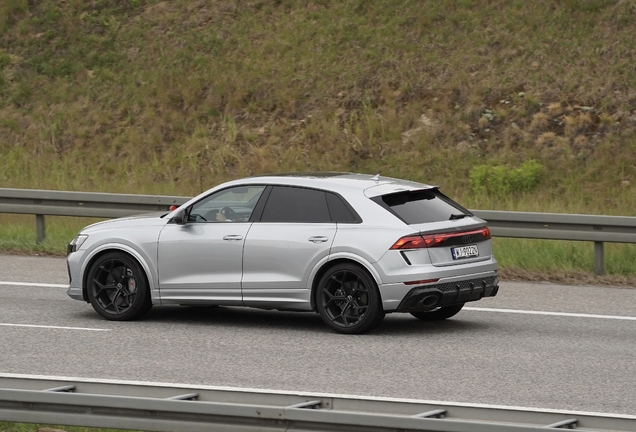 Audi RS Q8 2024