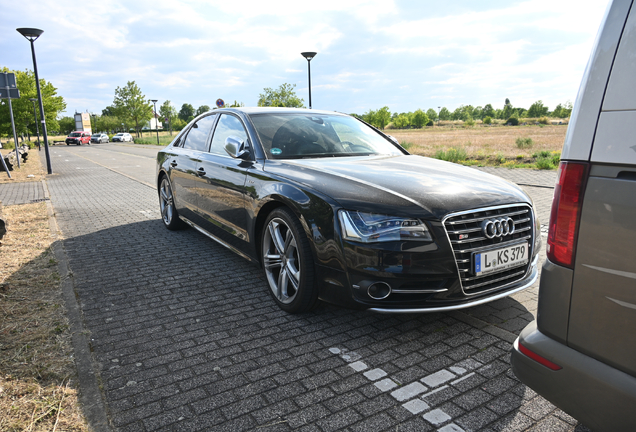 Audi S8 D4