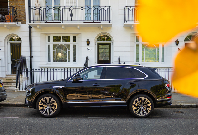 Bentley Bentayga Azure