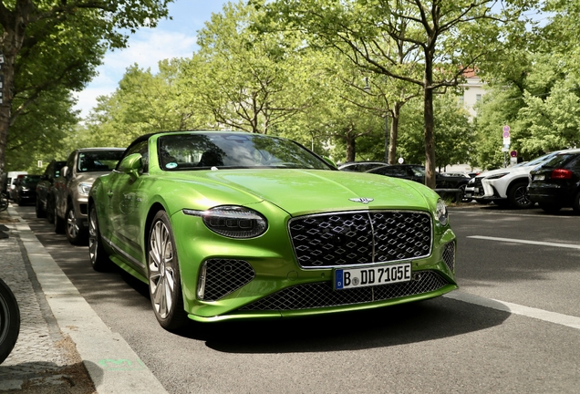 Bentley Continental GTC Mulliner 2025