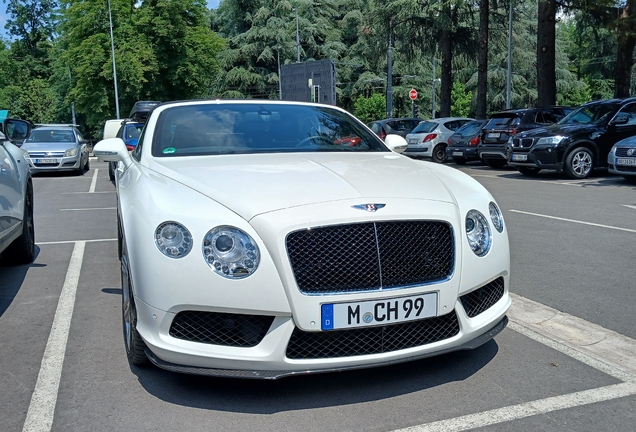 Bentley Continental GTC V8
