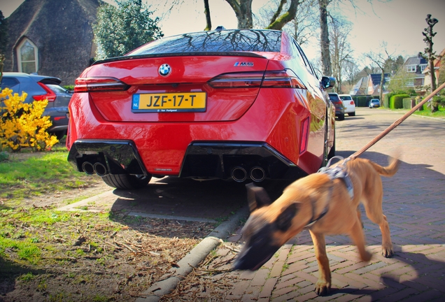 BMW M5 G90