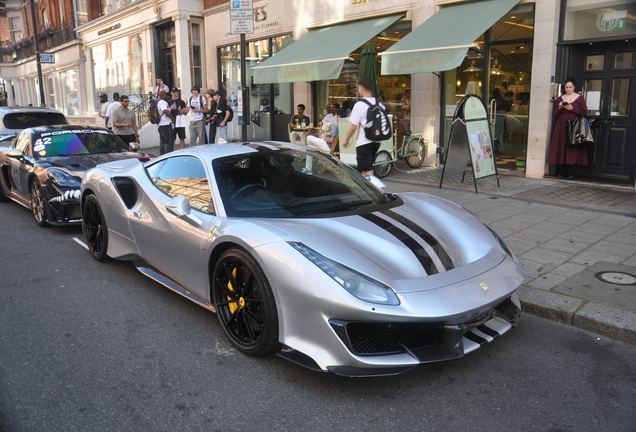 Ferrari 488 Pista