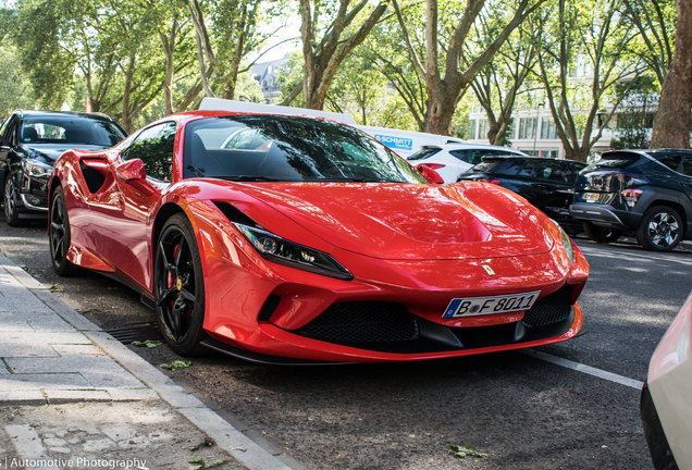 Ferrari F8 Spider