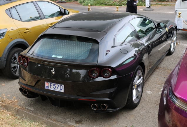 Ferrari GTC4Lusso