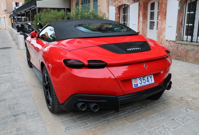 Ferrari Roma Spider