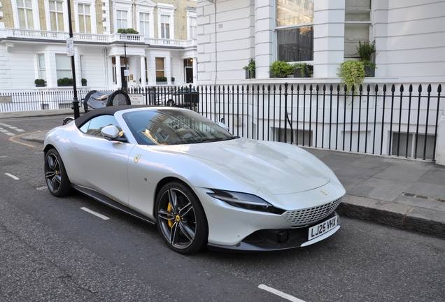 Ferrari Roma Spider