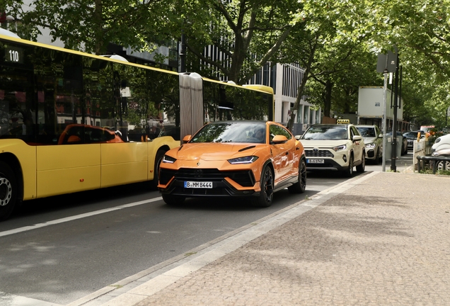 Lamborghini Urus Performante
