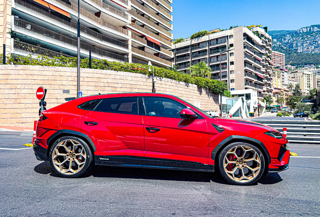 Lamborghini Urus Performante