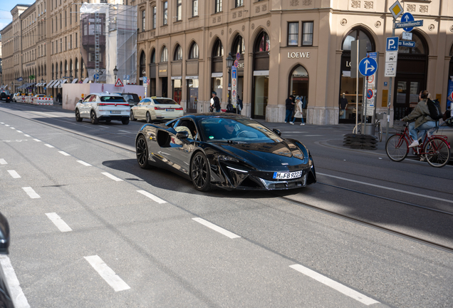 McLaren Artura Spider