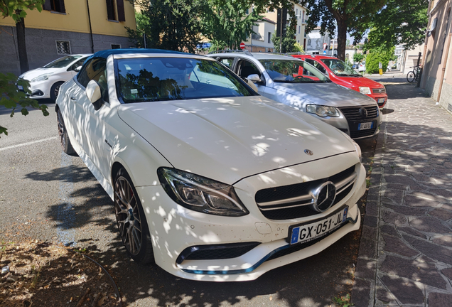 Mercedes-AMG C 63 S Convertible A205 Ocean Blue Edition