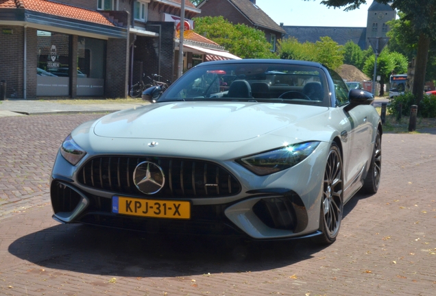 Mercedes-AMG SL 63 R232