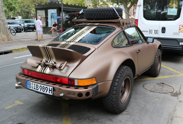 Porsche 911 Carrera RS Rally