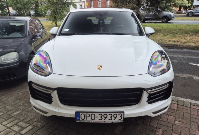Porsche 958 Cayenne Turbo S MkII