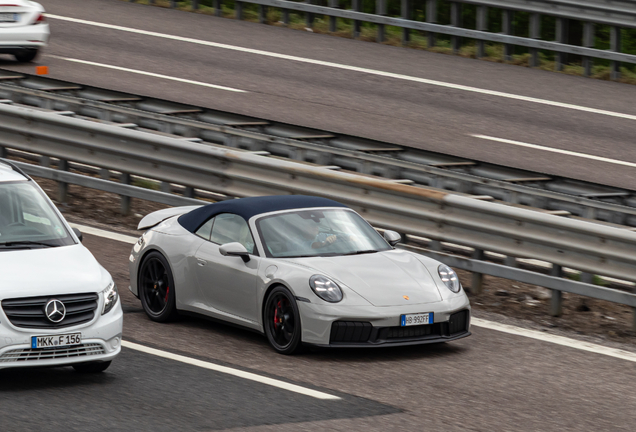 Porsche 992 Carrera 4 GTS Cabriolet MkII