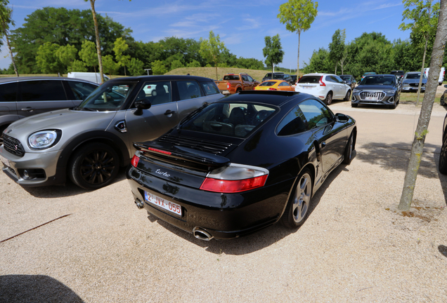 Porsche 996 Turbo