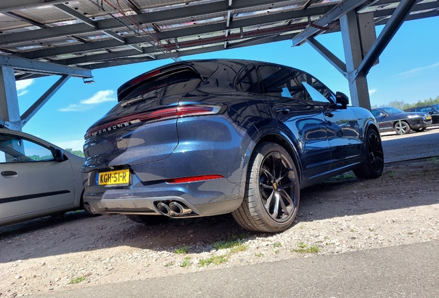 Porsche 9YA Cayenne Turbo E-Hybrid