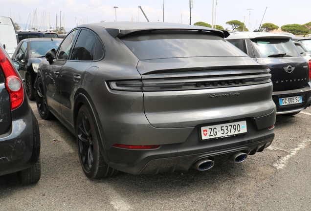 Porsche Cayenne Coupé Turbo E-Hybrid