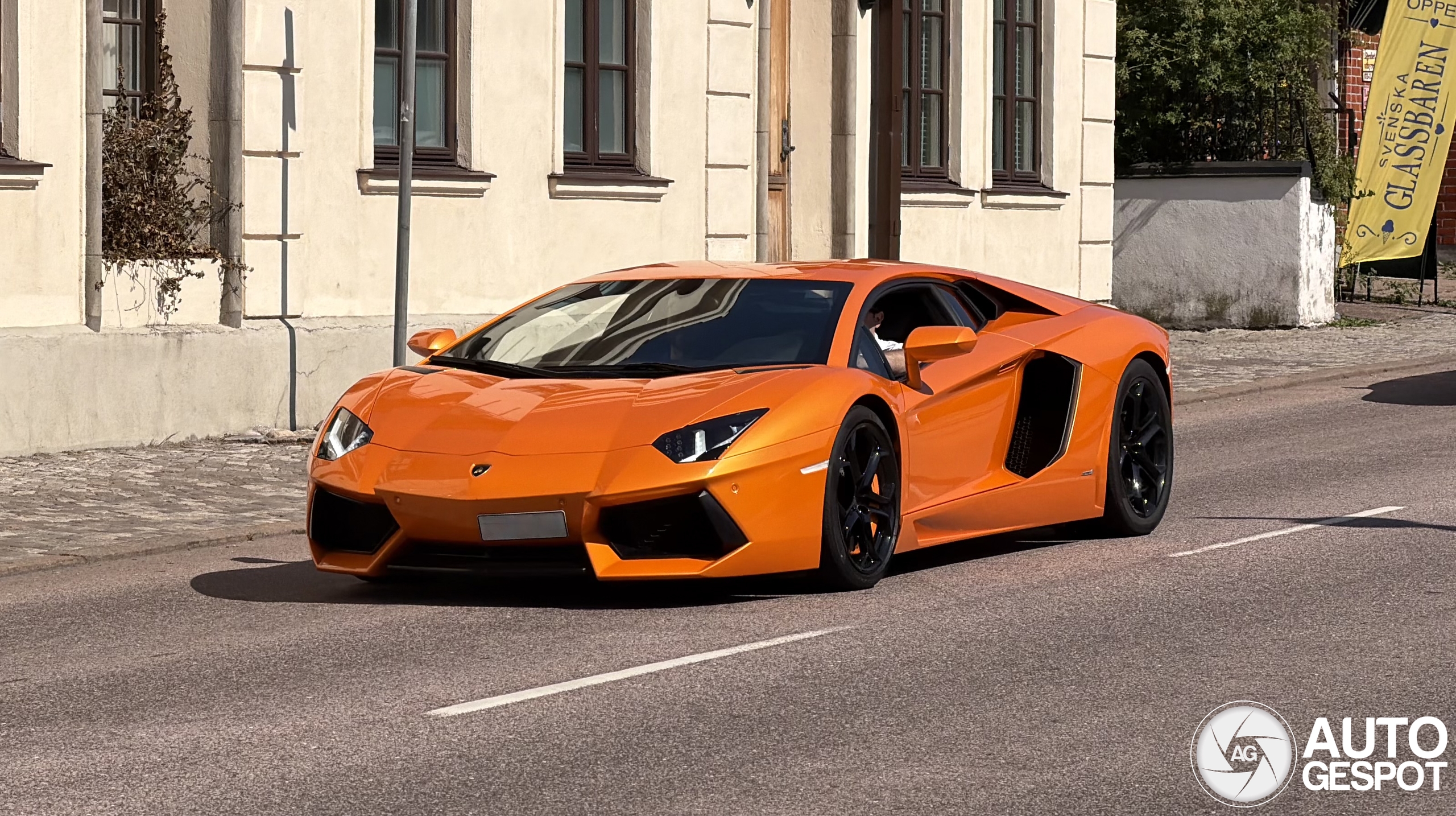 Lamborghini Aventador LP700-4